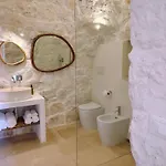 Le Pietre Di Puglia * オストゥーニ
